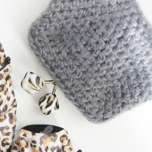 ばあば作♪さらに大きめ・ふわっとスクエアがま口（HAPPYGRAY・C1405）