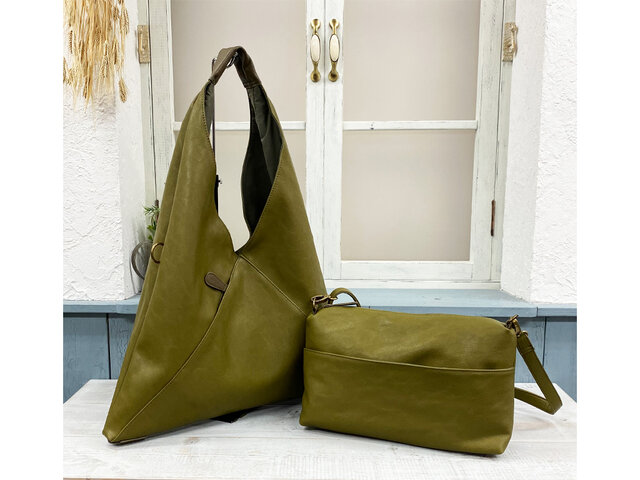 春夏!フェイクレザー 4WAY マルチBAG インポーチ OLIVEの画像1枚目