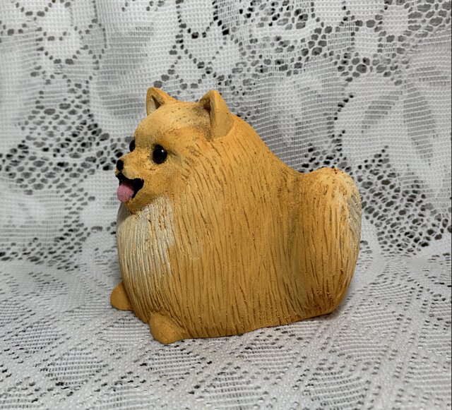 カービング】ポメラニアン | iichi 日々の暮らしを心地よくする