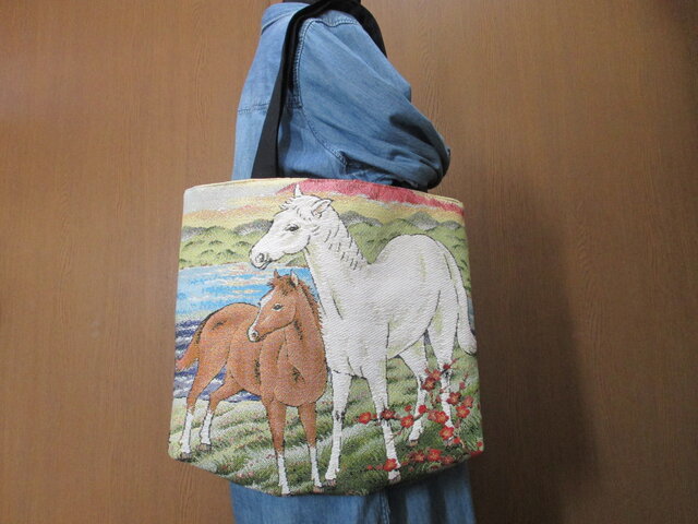 ゴブラン織り A4 トートバッグ 馬の画像1枚目