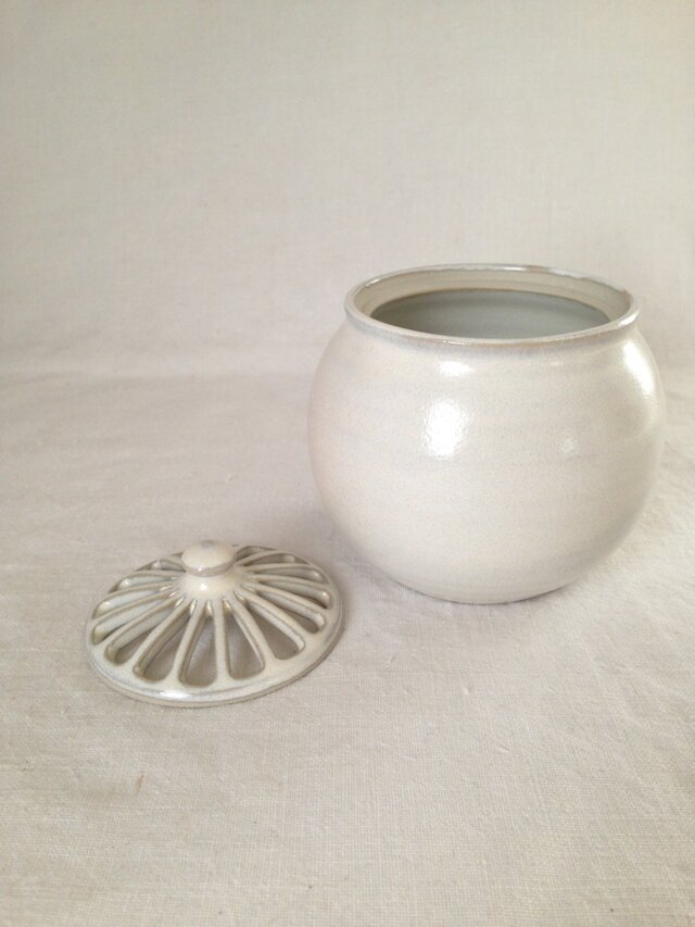 淡山　香炉　アンティーク 香炉(アンティークホワイト) | iichi 日々の暮らしを心地よく