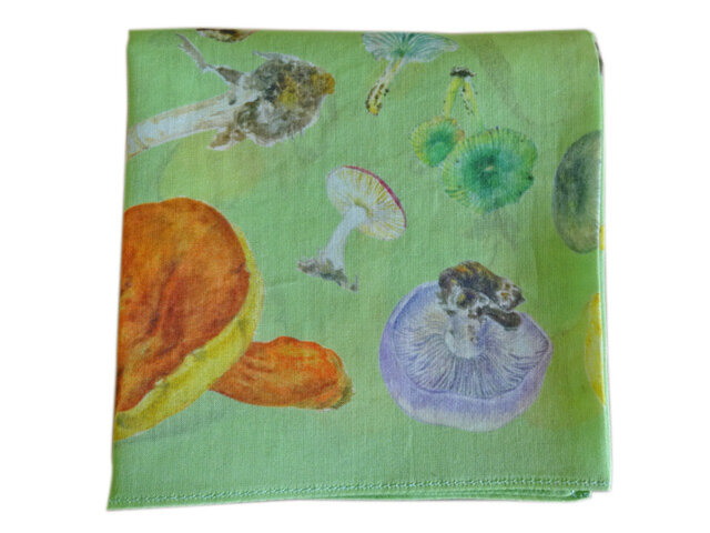 きのこハンカチ（グリーン） | iichi 日々の暮らしを心地よくする