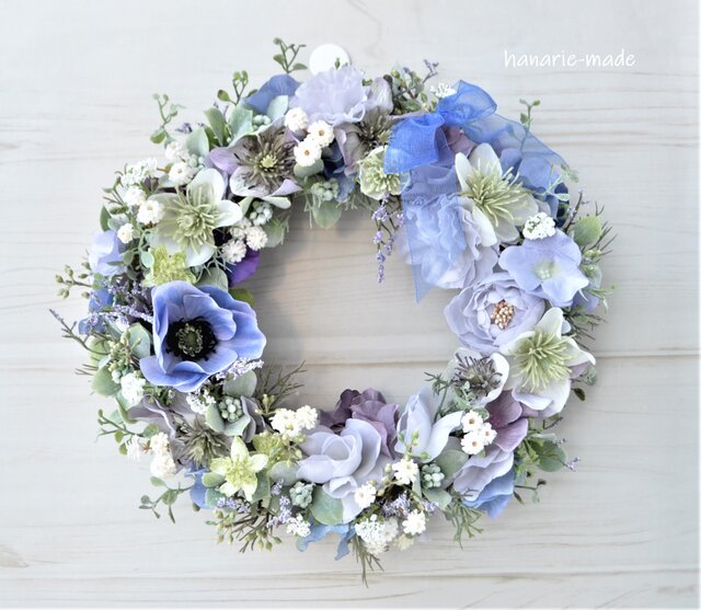 スプリングブルー アネモネとニゲラのリース：アネモネ ブルー
