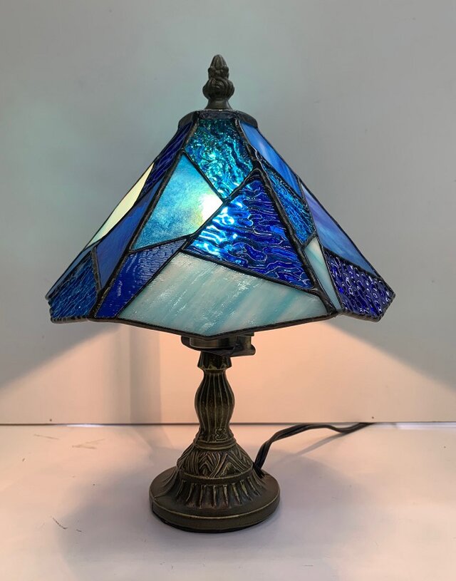 色彩青のランプ」青のステンドグラス ブルーのランプ | iichi 日々の