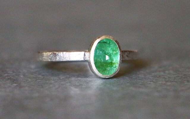 古代スタイル＊天然グリーンパライバトルマリン 指輪＊7号 SV | iichi