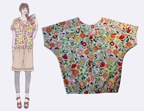ポップ調の花柄プリントのブラウスの画像1枚目