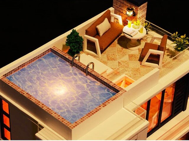 露天風呂のある二階建ての家」ミニチュア ドールハウス ☆完成品 