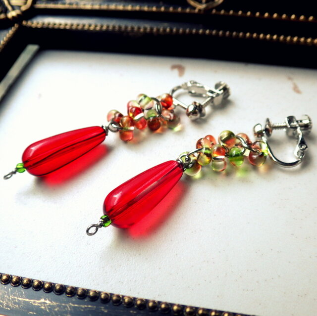 レッド系 ビジュー ピアス ハンドメイド イヤリング変更可 ピアス