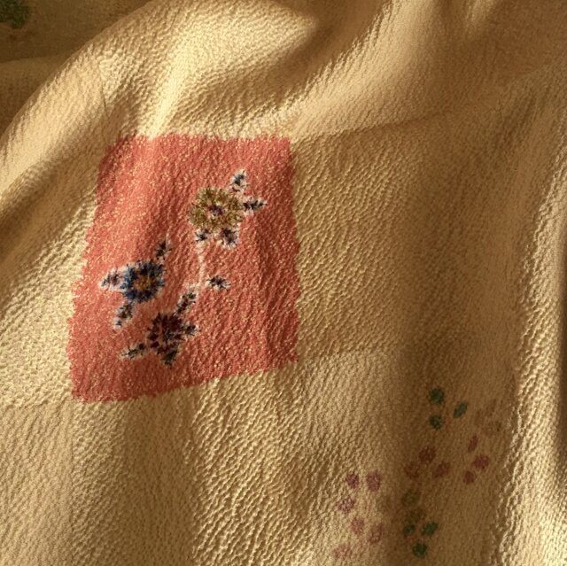 着物リメイクワンピース ベージュ | iichi 日々の暮らしを心地よくする