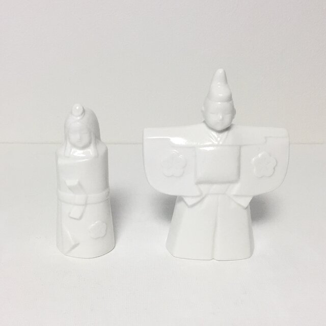 白磁の雛人形1対小)の画像1枚目
