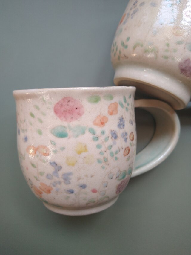お花畑コーヒーカップの画像1枚目