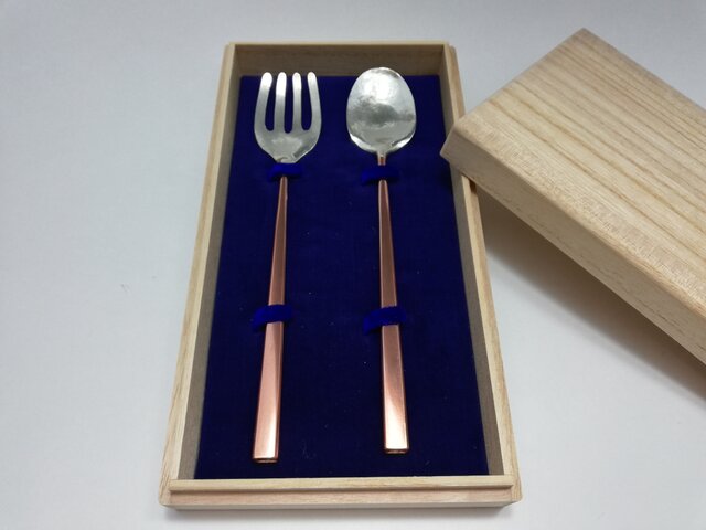 化粧箱入り】銀＆銅 接ぎ合わせのスプーンとフォーク | iichi