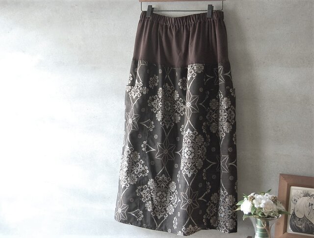 展示品 泥大島 麻の葉と華紋柄のスカート 着物リメイク | iichi 日々の