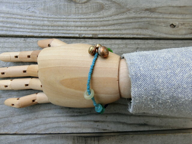 オールドビーズ　ブレスレット LITTLE WING エスニック ランダムウッディ ビーズ・ブレスレット kkg