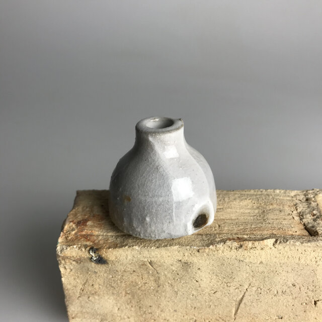 粉引きの壺の画像1枚目
