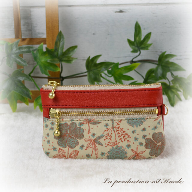 レザー：ポケット付コインケース（ボタニカル）