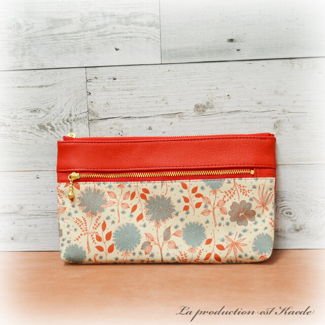 レザー：通帳ポーチ（ボタニカル）