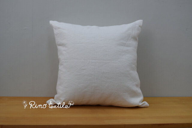 リネンクッション オリジナル刺繍入り | iichi 日々の暮らしを心地よく