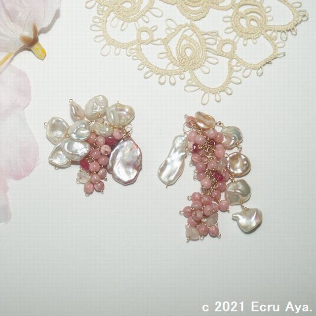 *桜日和*芥子パールなどのピアスチャーム