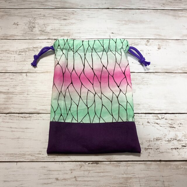 巾着袋 小 【蝶の羽模様】 | iichi 日々の暮らしを心地よくする