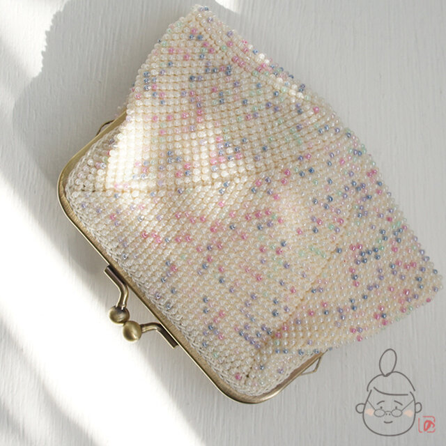 ばあば作♪シードビーズの大きめスクエアがま口（zucker・1401）