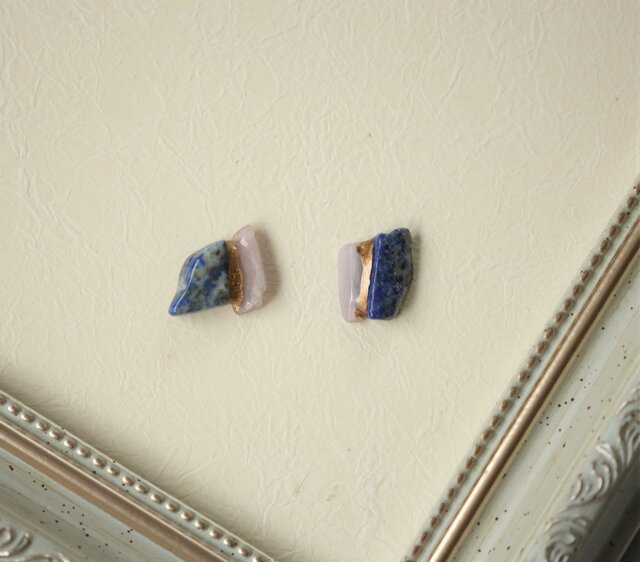 金継ぎx天然石ピアス イヤリング（ミルキークンザイト、ラピスラズリ
