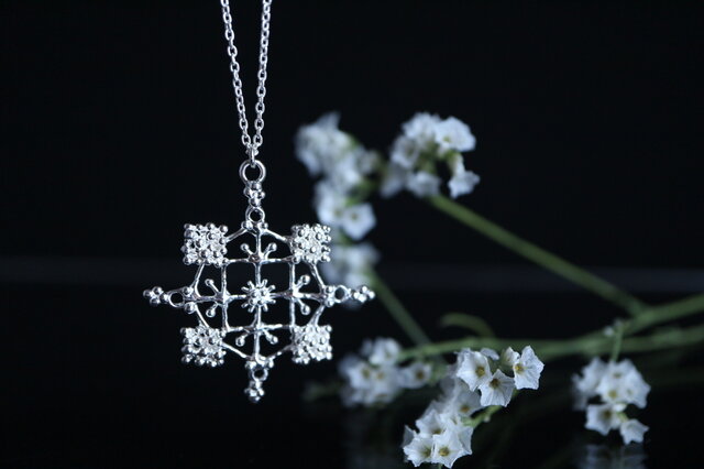 Silver necklace「Gentle light」の画像1枚目