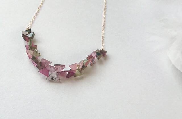 *triangle tourmaline necklaceの画像1枚目
