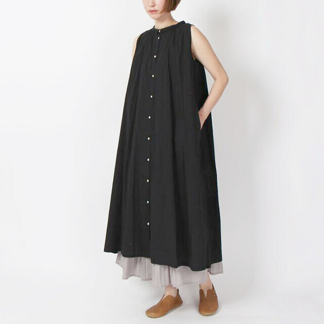 【SALE 30%off】ソフトワッシャーノースリーブギャザーワンピース(ブラック)