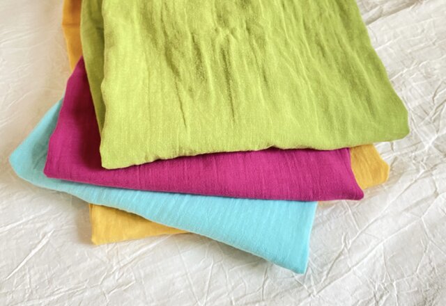 ♡春夏のお出かけに♡ふわふわガーゼのスヌード ベリーピンク | iichi