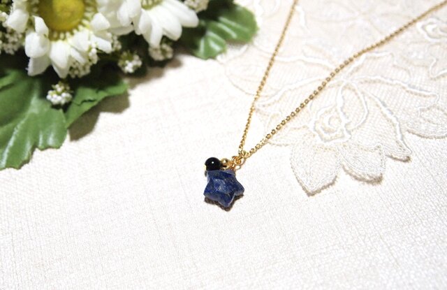 幸運をもたらし不幸を寄せ付けない* ラピスラズリ・モリオン（黒水晶