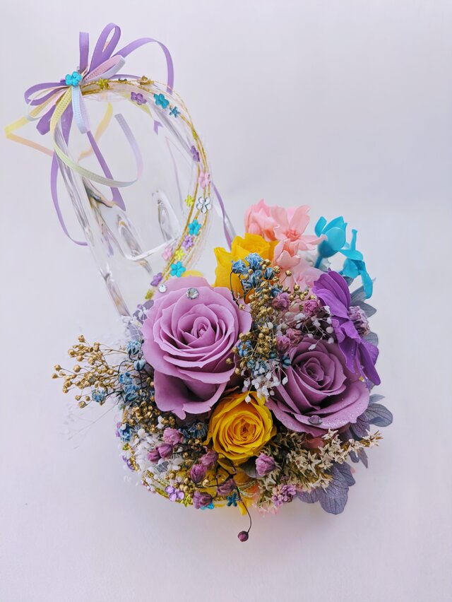 【プリザーブドフラワー／ガラスの靴／塔の上のパープルドレスのプリンセスの魔法の靴／フラワーケースリボンラッピング付き】