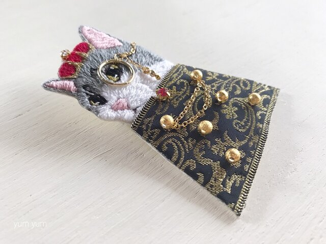 楽天市場】【刺繍ブローチ】パンダ Made in japan、刺繍