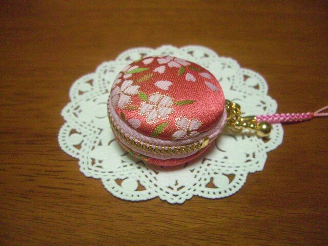 再販 kimonoマカロンポーチ☆桜の画像1枚目