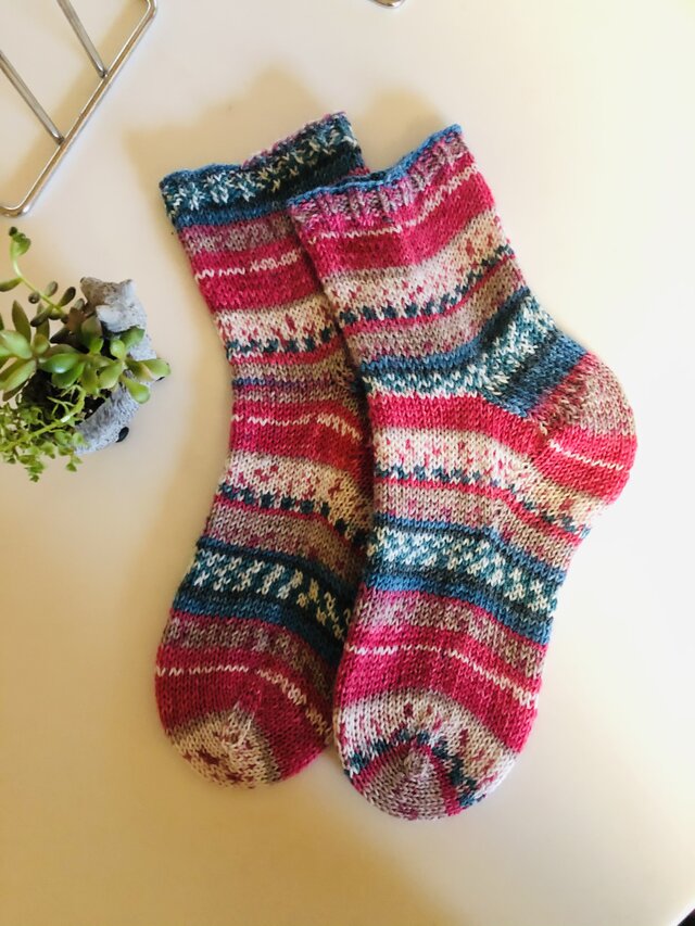 No.522 手編み靴下