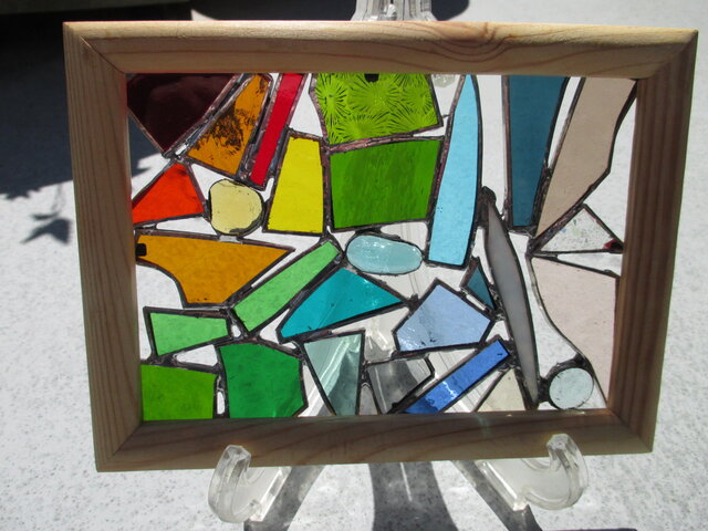 ステンドグラス ガラスのパッチワーク カラフル | iichi 日々の暮らし