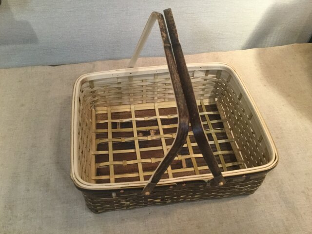 コンビニ買い物かごの画像1枚目