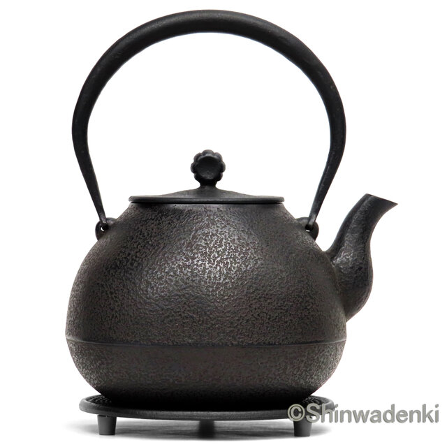 日本民藝館展奨励賞受賞 紅蓮堂 葛巻元作 南部鉄器 鉄瓶 日和1.2L 内面