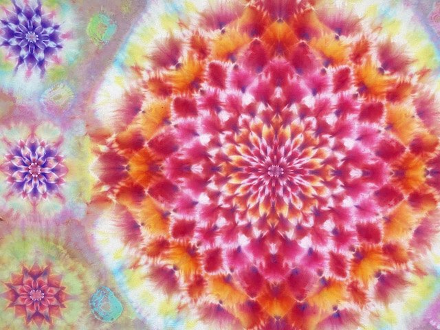 手染め　花タペストリー 秋の壁飾り 秋桜 手染め京友禅和紙タペストリー その他
