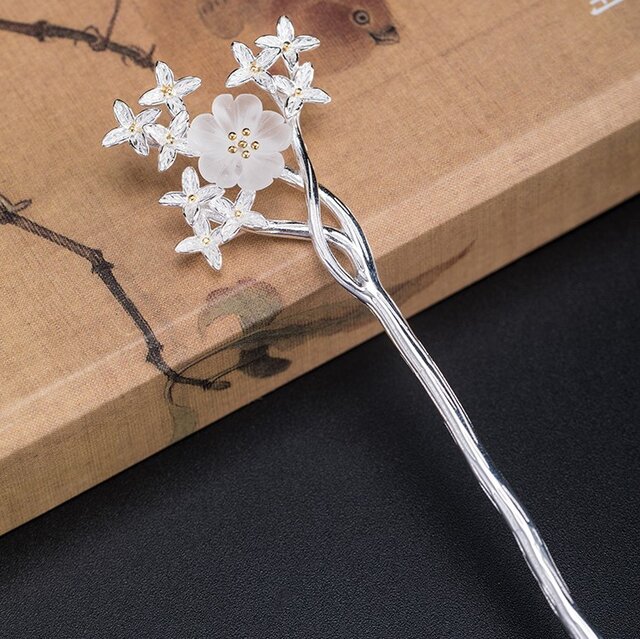 受注制作＞ムラサキハシドイのかんざし 簪 水晶 シルバー K011 | iichi