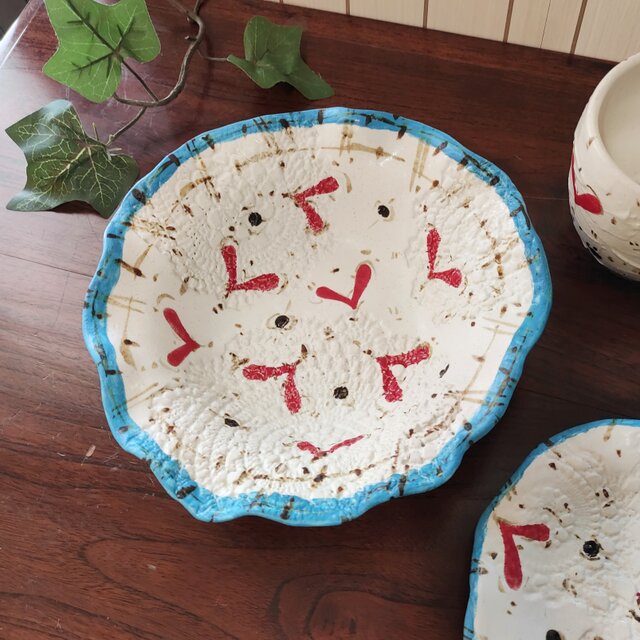 ハート柄の深鉢