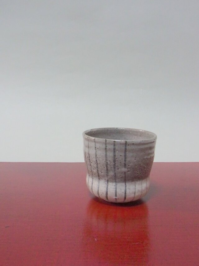 ゆのみ 陶器(大)下粉引き縞の画像1枚目