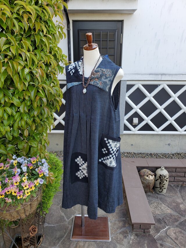 着物リメイク 古布 手作り 絣 パッチ 衿付き ジャンパースカート-