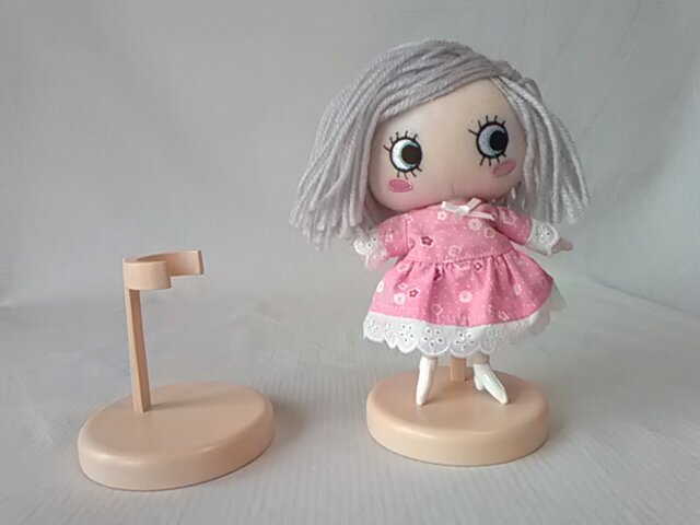 ぬいぐるみ ハッピードール用自立スタンド1個 Iichi ハンドメイド クラフト作品 手仕事品の通販
