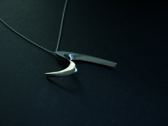 streamline necklace | iichi 日々の暮らしを心地よくするハンドメイド