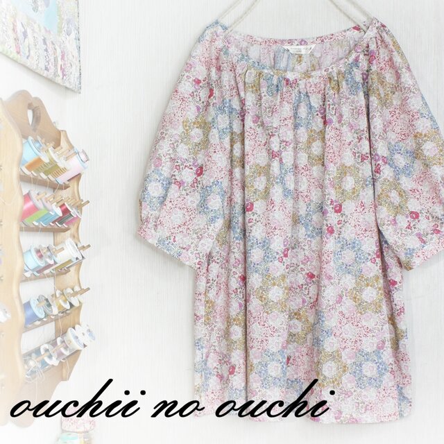 リバティタナローン♪ネックリボンラグランブラウス ♡の画像1枚目