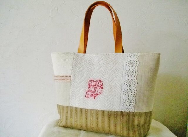 アンティークリネン*手刺繍*アンティークレース*トートバッグ | iichi