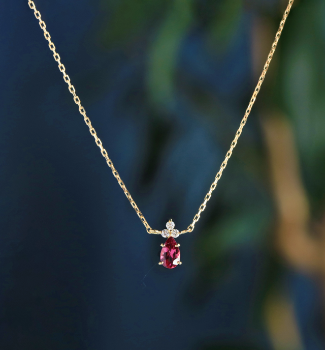 K18 マラヤガーネット＆ダイヤモンドのネックレス ~Ello Lilas~ 1月 ...