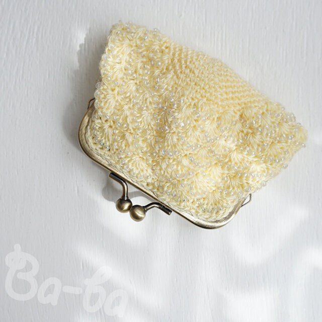 ばあば作、ビーズ入り松編みのスクエアがま口（dandelion・C1440）