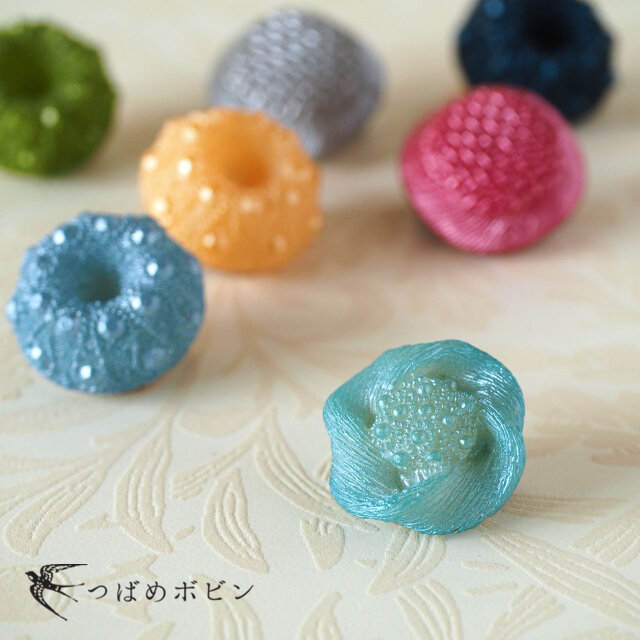 舶来ヴィンテージボタンのブローチ/帯留め◎花B:浅葱色【送料無料】の画像1枚目